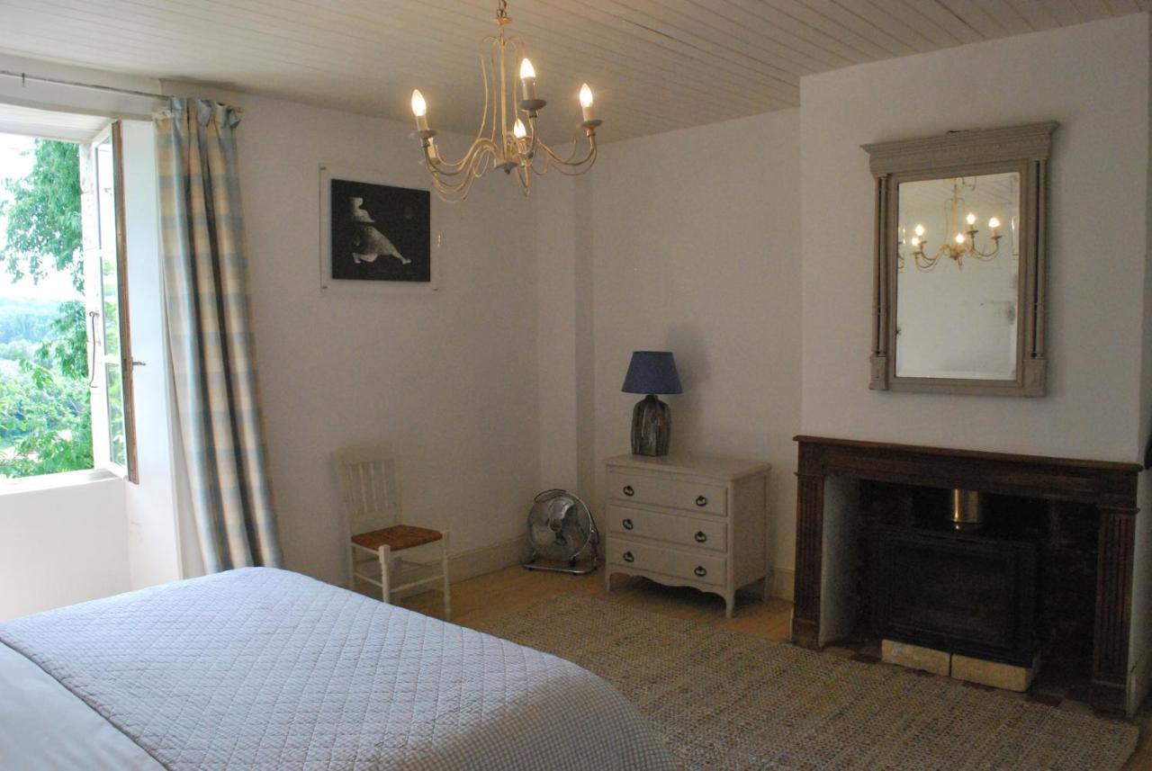 La Ferme De Roquedure Hotel Montfaucon  ภายนอก รูปภาพ