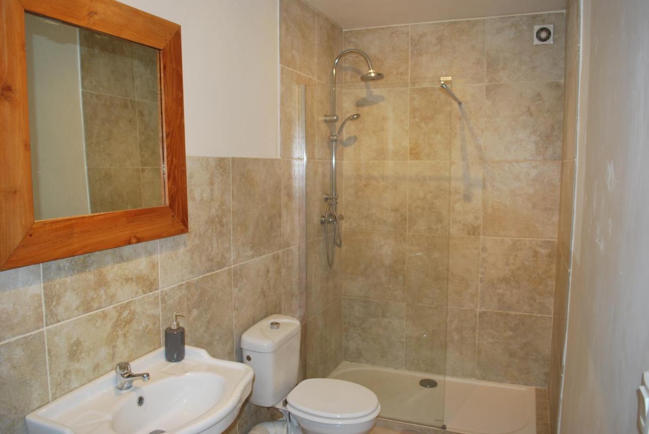 La Ferme De Roquedure Hotel Montfaucon  ภายนอก รูปภาพ